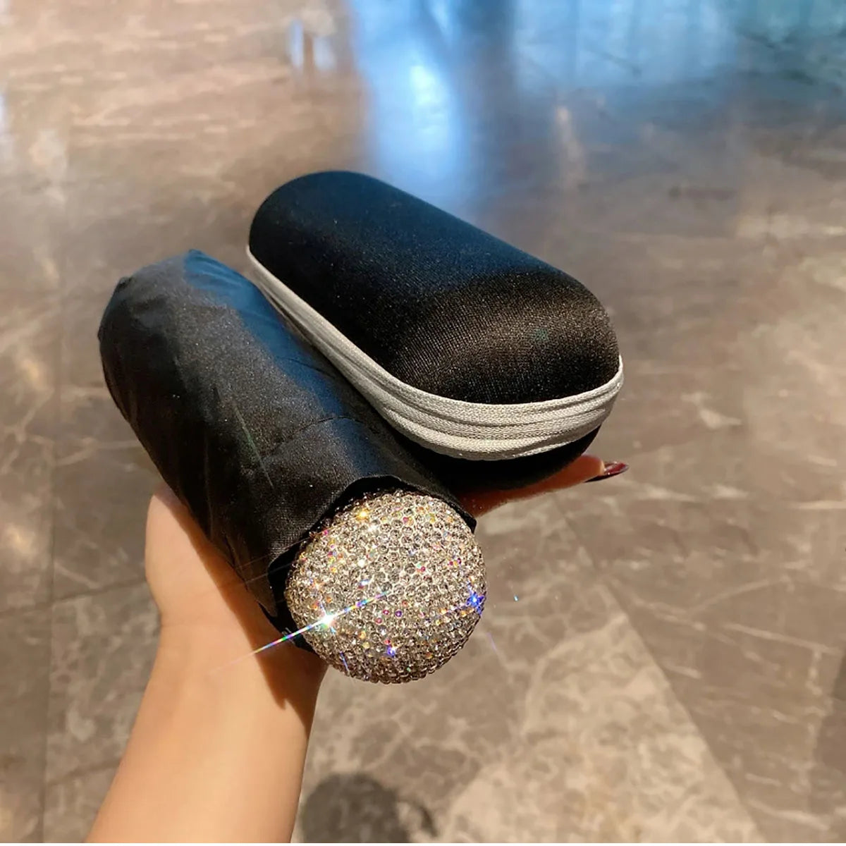 Luxury Rhinestone Portable Travel Capsule Umbrella Anti UV Sunscreen Folding Umbrella Girls Sunshine Umbrella Bling Rain Gear